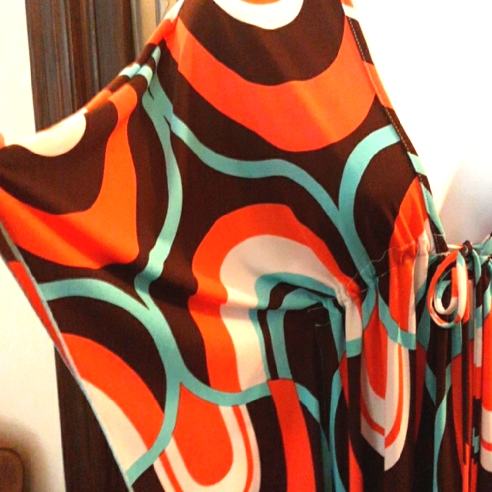 MOD PRINT MINI DRESS - Picture 3 of 5